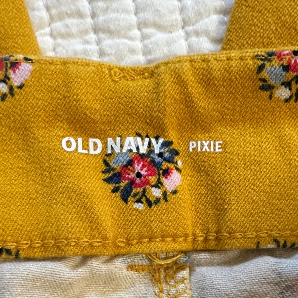 Old Navy Pixie Mustard Floral Skinny Pants Size 0 - Picture 2 of 6